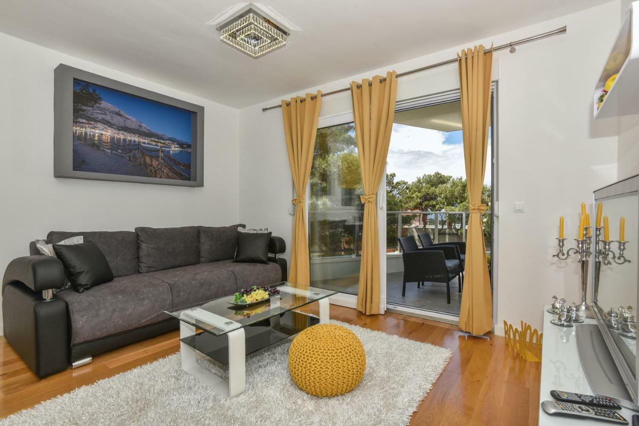 Apartment Daninovica I Макарска Экстерьер фото