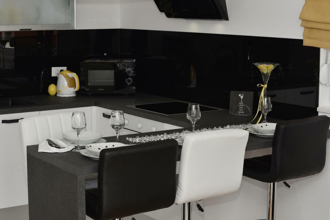Apartment Daninovica I Макарска Экстерьер фото